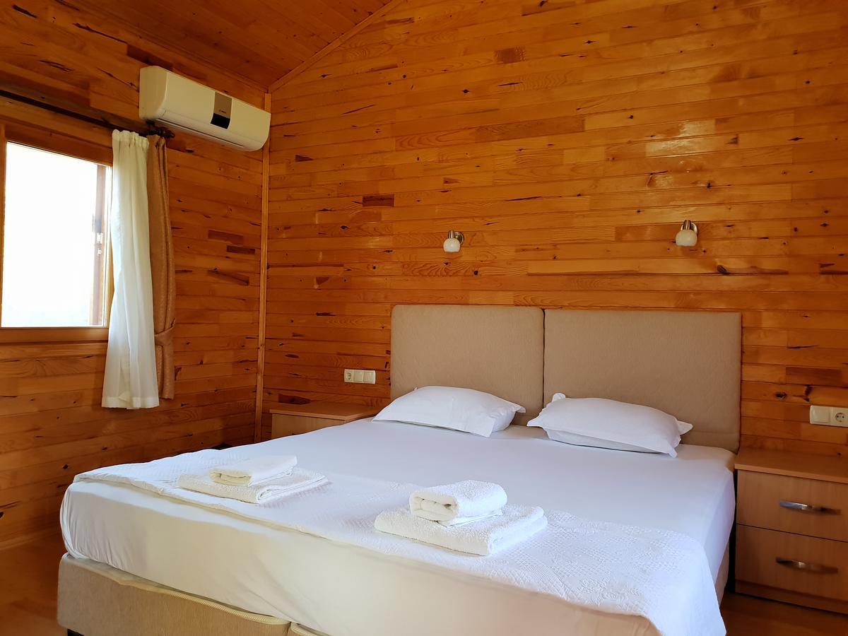Estelar Bungalow Çıralı Luaran gambar
